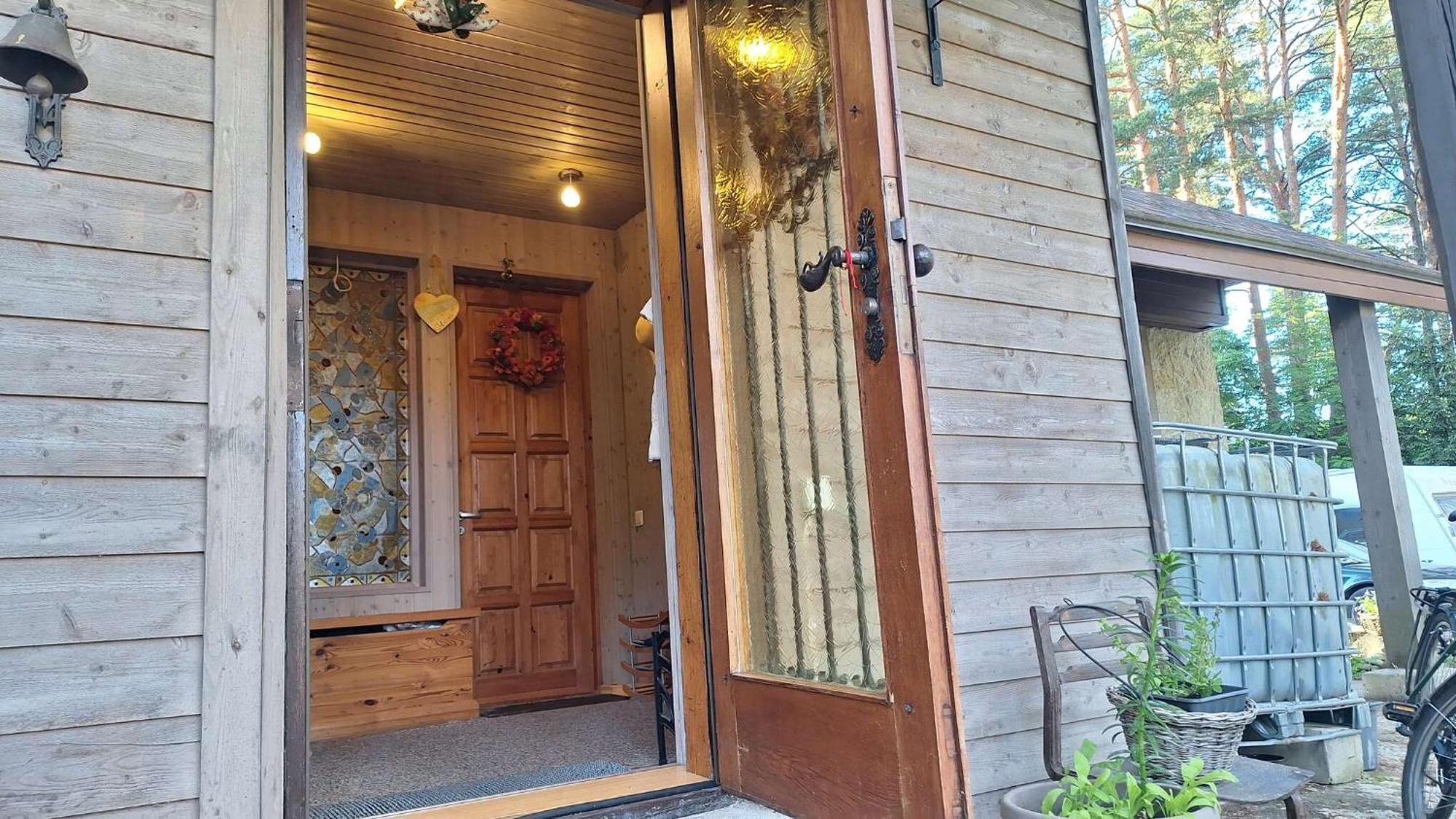 Vabaduse Guesthouse Narva-Jõesuu Εξωτερικό φωτογραφία